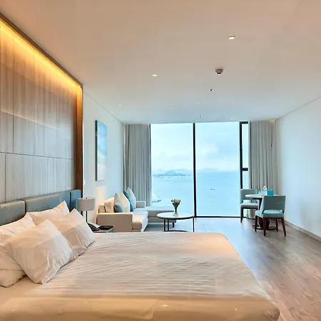 A La Carte Ha Long Bay - Sea View Apartment