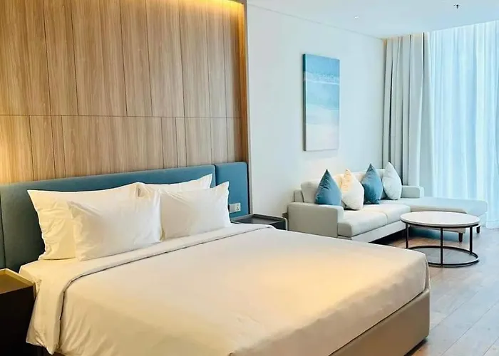 Aparthotel A La Carte Bay - Sea View Ha Long