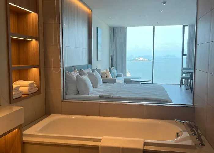 Aparthotel A La Carte Bay - Sea View *